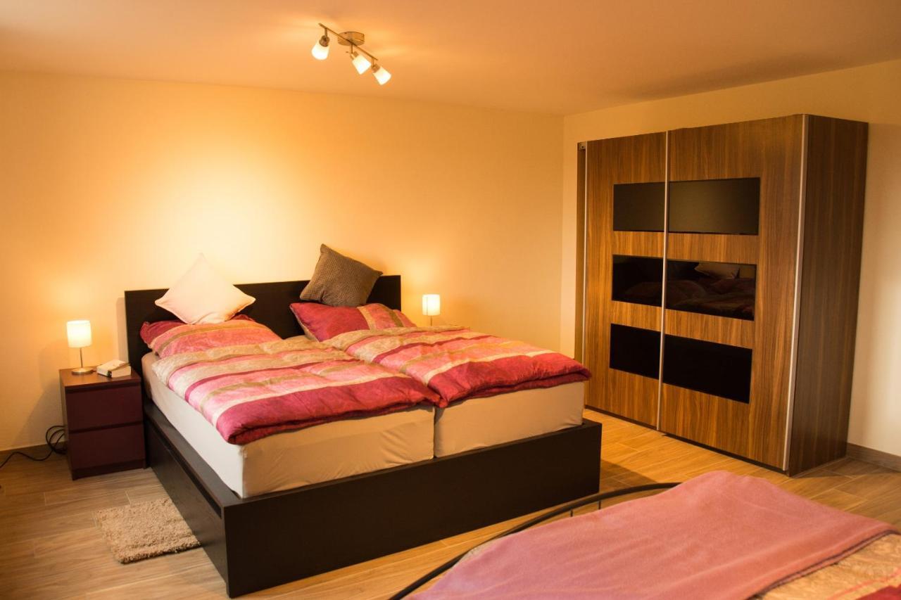 Ferienwohnung Frau Klara Hofheim in Unterfranken Exterior photo
